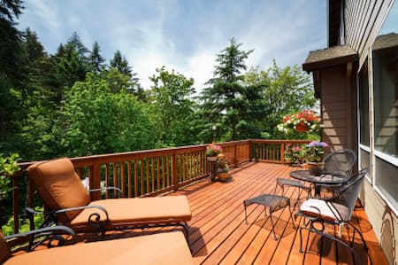 The Benefits of Professional Deck Cleaning